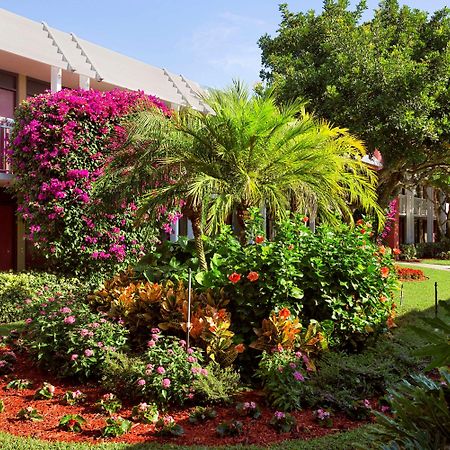 Collins Hotel Naples Exterior photo